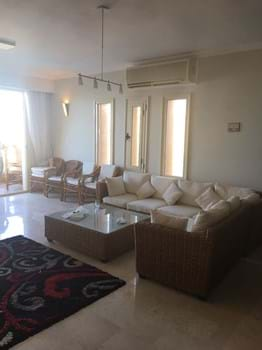 Furnished apartment with pool and beach!El Ahyaa